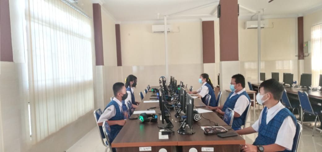 Sepak Terjang SMPS Pelopor Mandau Dalam Ajang Olimpiade Piala Hasri Ainun Habibie