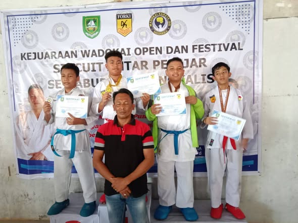 KEJUARAAN WADOKAI OPEN & FESTIVAL ANTAR PELAJARAN SIRCUIT SE-KABUPATEN BENGKALIS